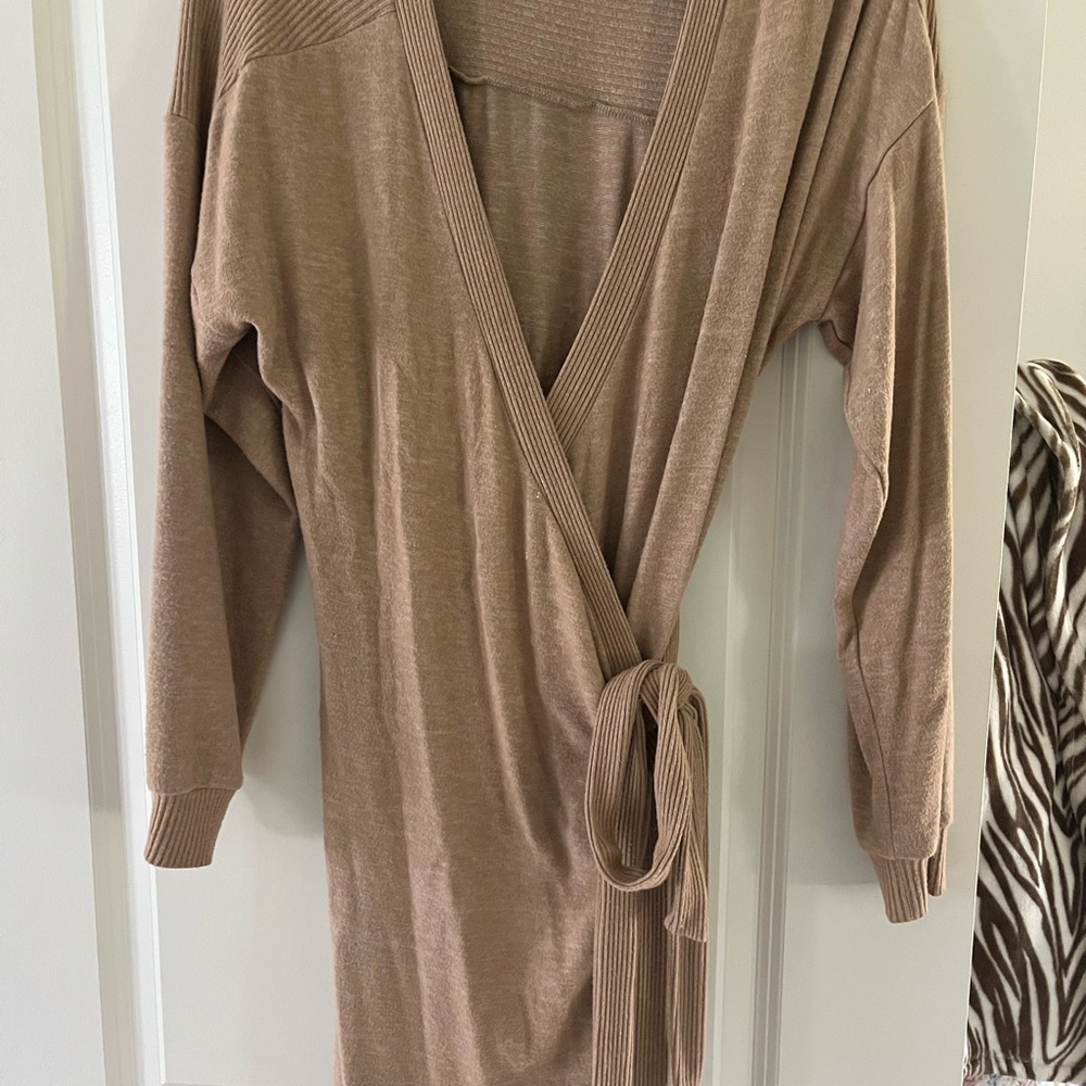 Anthropologie Wrap Robe M/L